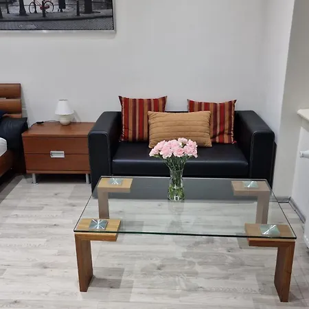 Apartment Flora - Late Check-out At Noon 12 O Clock For Free Bratislava