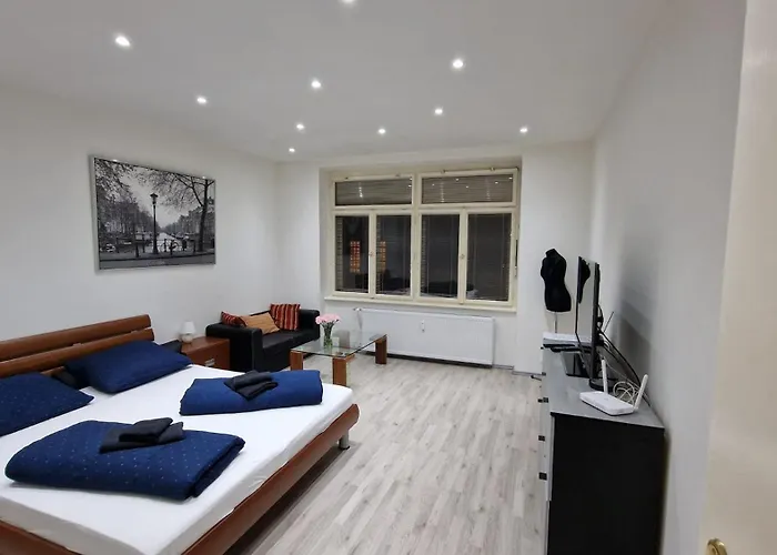 Appartement Flora - Late Check-out At Noon 12 O Clock For Free Bratislava